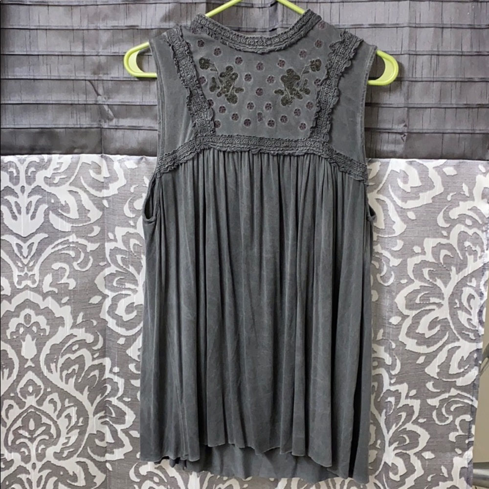 Never Worn Gray Boutique Top